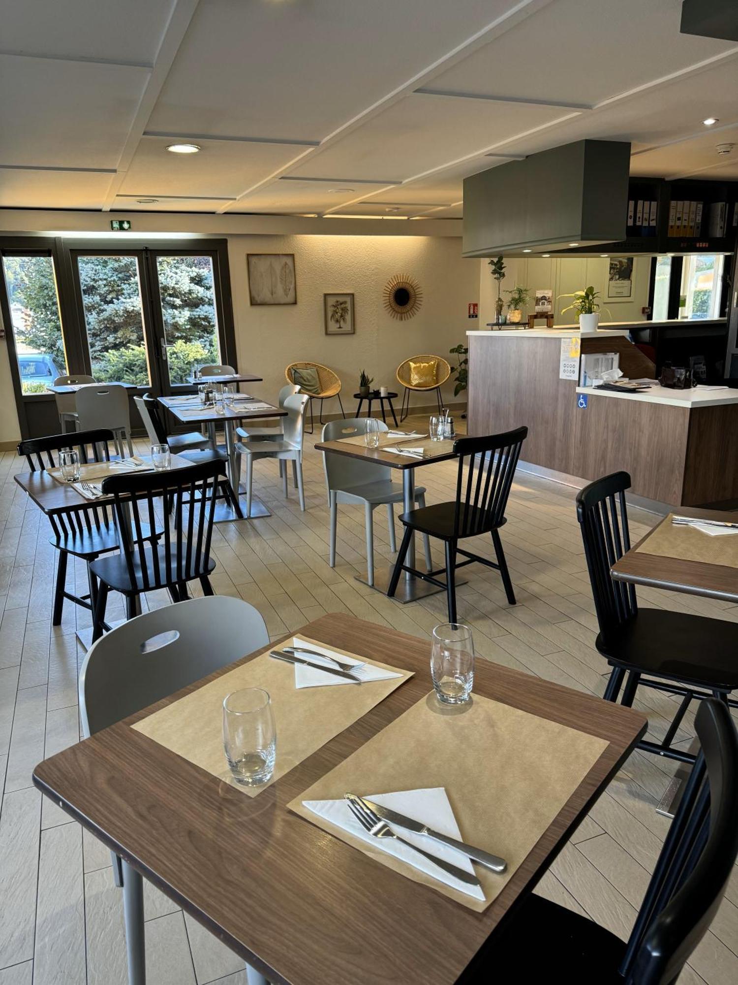 Campanile Saint-Avold Hotel Екстериор снимка