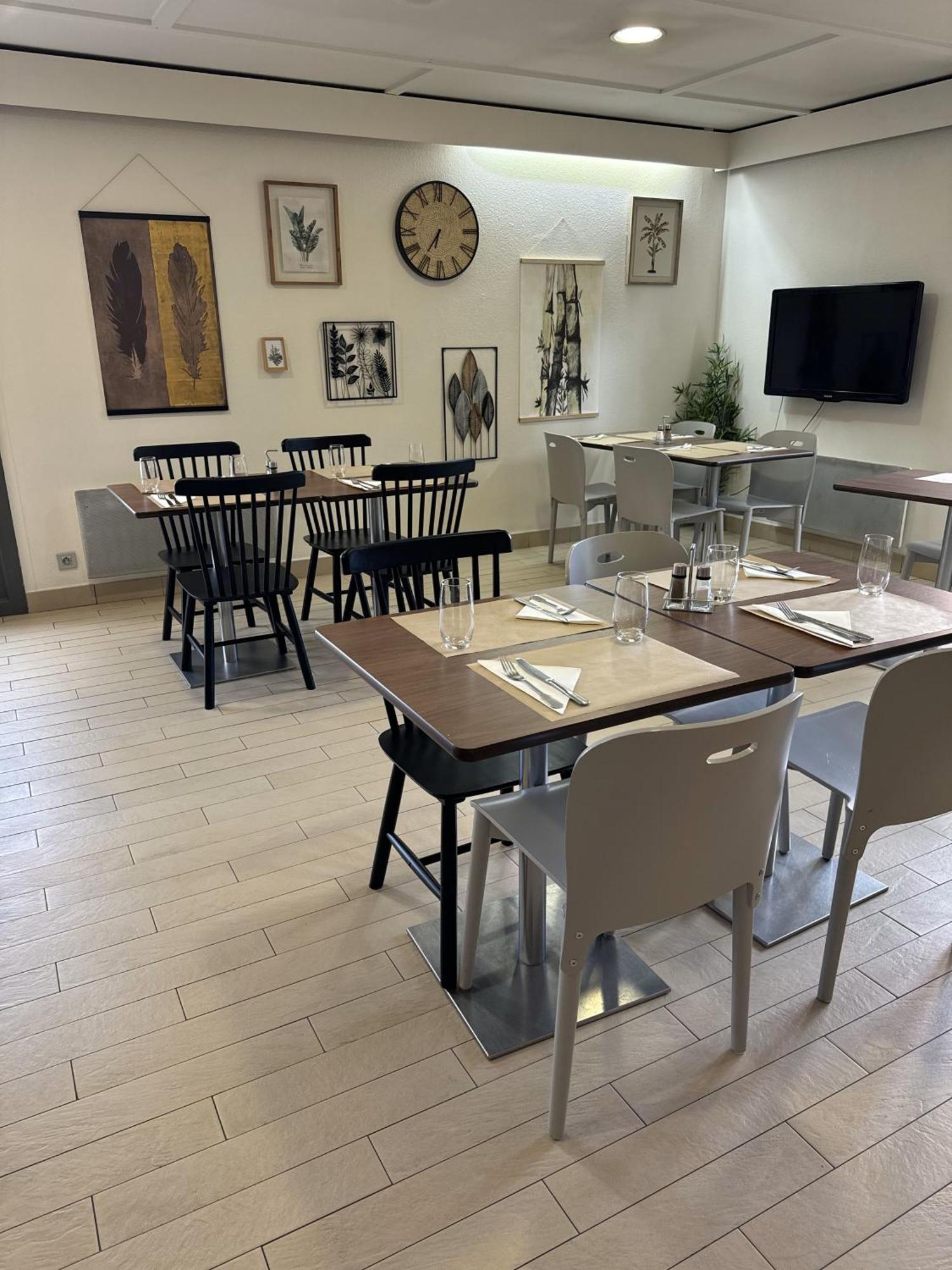 Campanile Saint-Avold Hotel Екстериор снимка